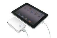 La potenza della batteria portatile imballa con i connettori di USB per IPod, Ipad, telefono cellulare