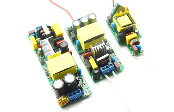 Del LED alimentazione il driver costante 85V - 265V il CA, il CE RoHS della corrente LED da 18 watt