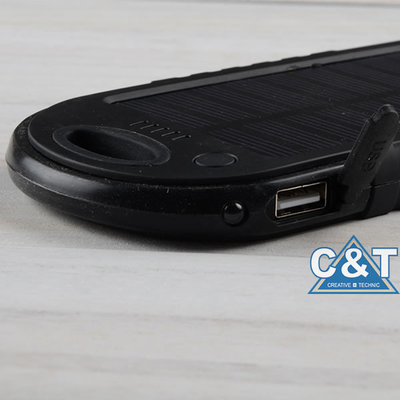 La Banca di sostegno di potere della porta USB doppia, batteria esterna di sostegno del pannello solare 5000mAh