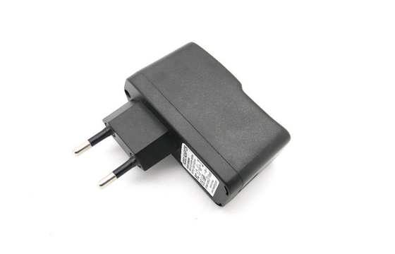 Caricatore portatile 50Hz di viaggio universale di USB/spina di 60Hz Stati Uniti per il PC della compressa