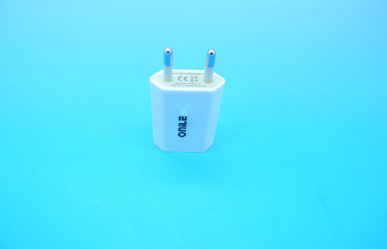 Spina universale dell'adattatore 5V 1000mA ccc di potere di AC100-240V USB, alto Efficency