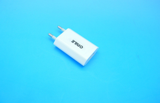Spina universale dell'adattatore 5V 1000mA ccc di potere di AC100-240V USB, alto Efficency