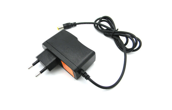 CA all'adattatore 9V 1A sopra tensione per il router, 100-240Vac di potere del supporto della parete di CC
