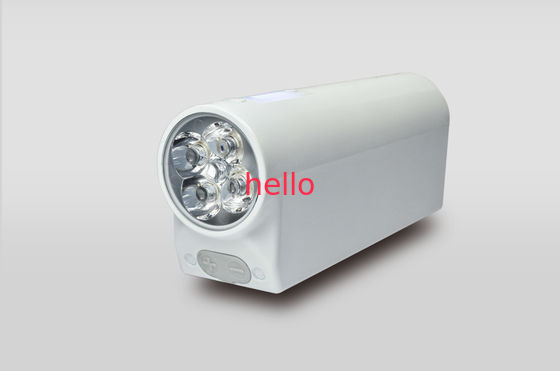 L'alimentazione elettrica mobile portatile cominciante mini 5v con la corrente 2A per l'automobile può essere compatibile con 12V 19.5V