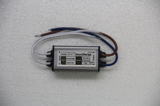 Alimentazione elettrica costante della corrente 5W LED del portatile di CC di ROHS 18V IP68 300mA con EN61547