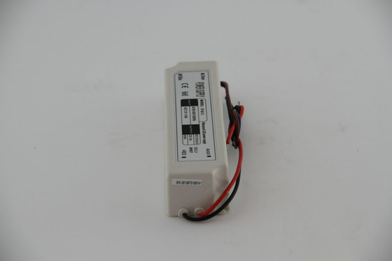 LED che accende 60 CC costante del driver IP67 24V di tensione LED di watt, alta affidabilità