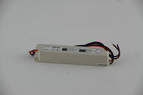 Alto driver costante di tensione LED di luminosità 12V 20W impermeabile con CA universale