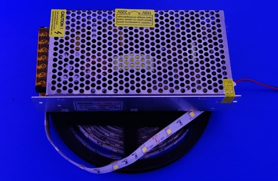 Driver costante di tensione del LED per le lampade fluorescenti, luci dell'interno, luci di industria
