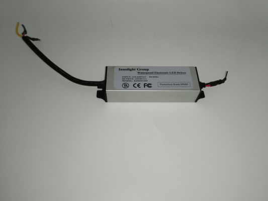 Alimentazione elettrica impermeabile del driver del LED, driver di tensione LED di 12V 3A Constact