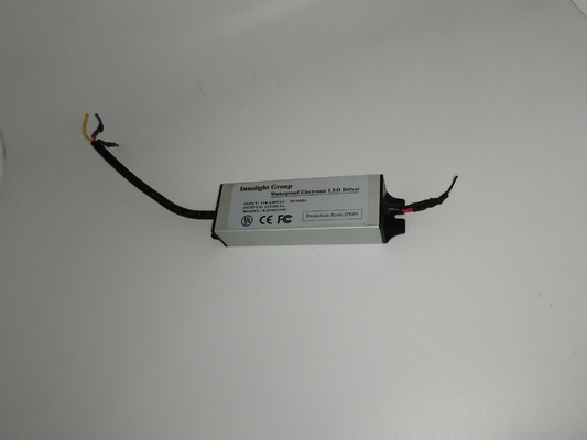 Alimentazione elettrica impermeabile del driver del LED, driver di tensione LED di 12V 3A Constact