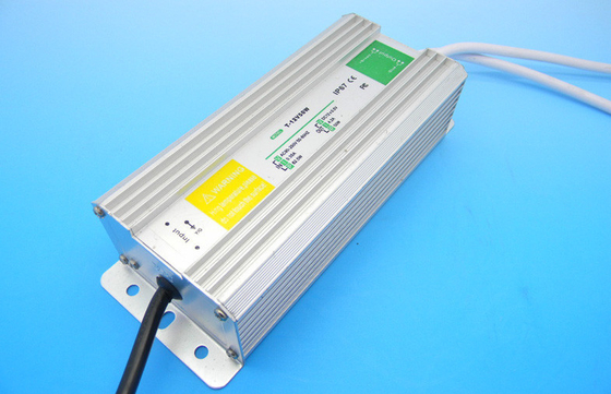 Alimentazione elettrica impermeabile della prova dell'acqua del driver DC12V 50W di IP67 LED