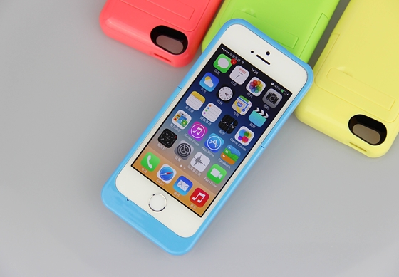 Pacchetto sottile di potenza della batteria della cassa di batteria di iPhone di multi colore 2200mAh per il iPhone 5